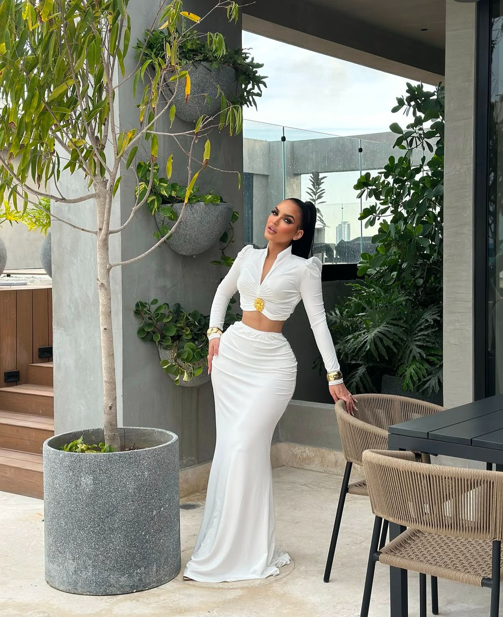 SET BLANCO ELGANTE CON ACCESORIOS DORADO